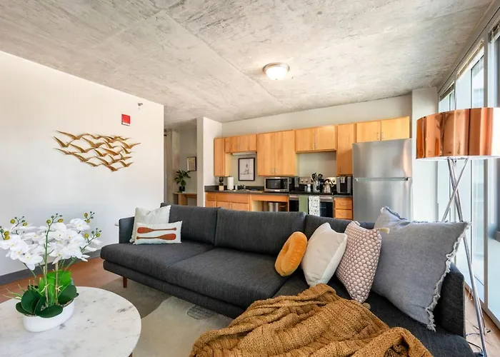 Downtown 9bd - Sleep 18 - * Chicago